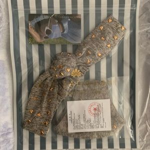 Lele Sadoughi Grey Heart Charm Face Mask and Headband Set